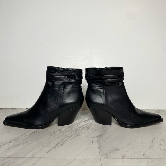 Vince Camuto Nerlinji Black Leather Bootie 7M - Picture 7 of 15